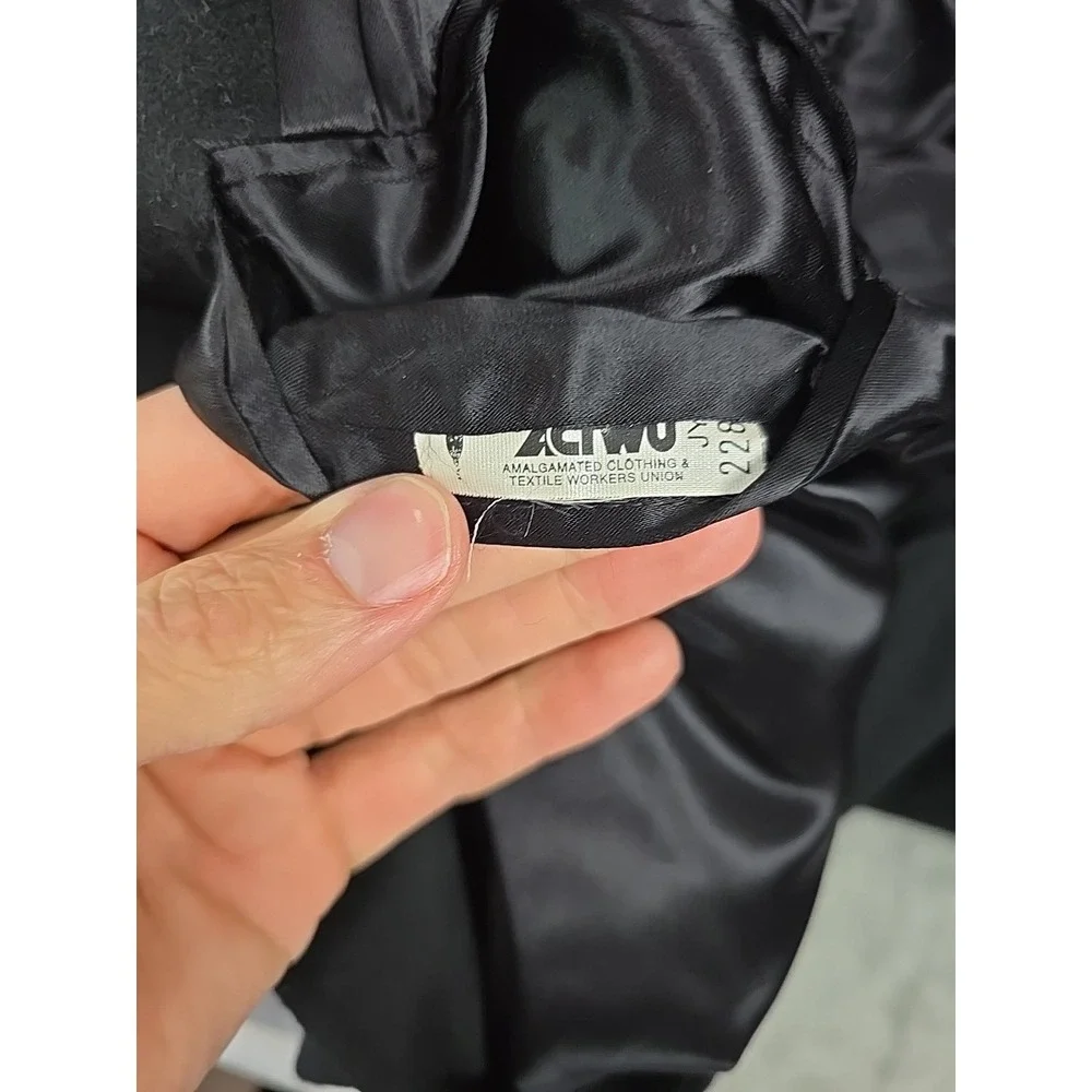 Brooks Brothers minor marks